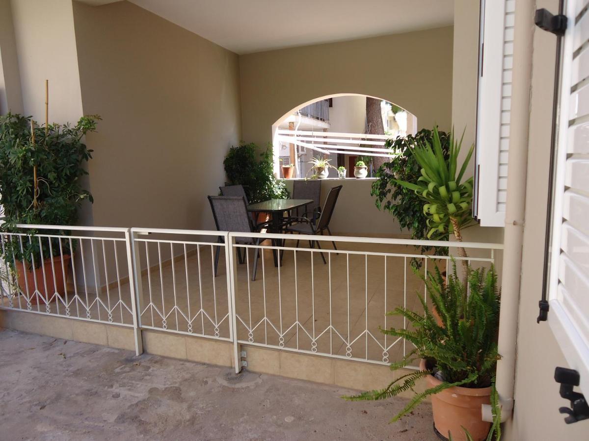 Vetsa'S Experience Villa Tolo Exterior photo