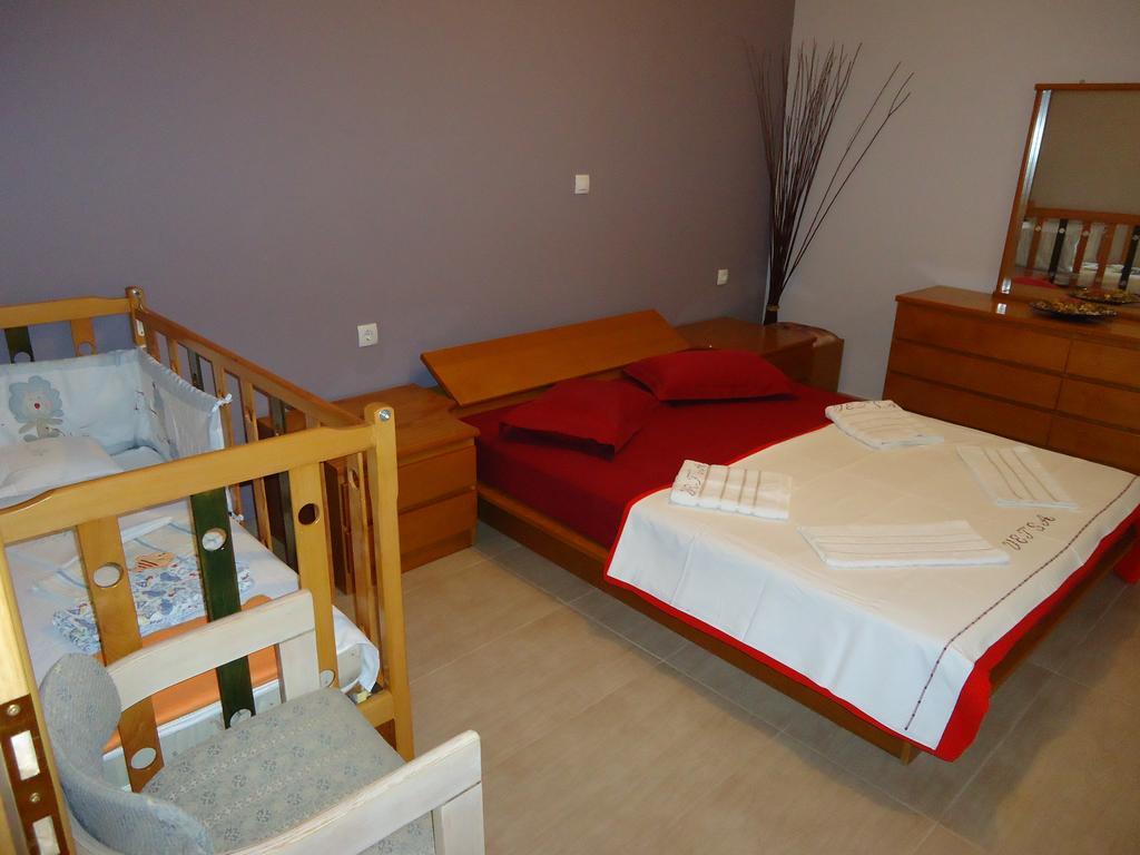 Vetsa'S Experience Villa Tolo Room photo